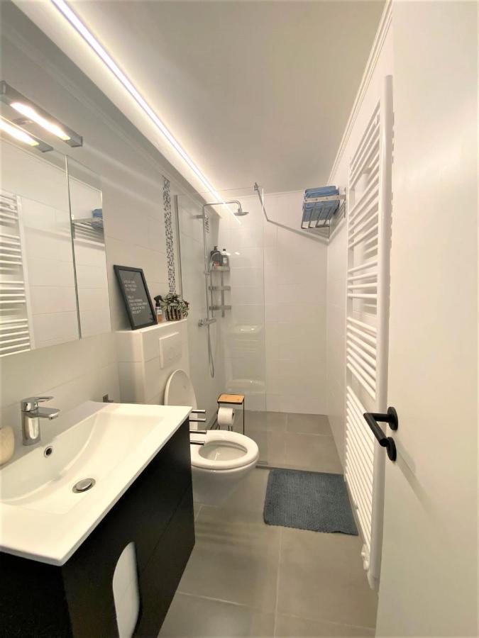 O'Stay Appartement Oostende Met Parking 50M Van Zeedijk Exterior photo