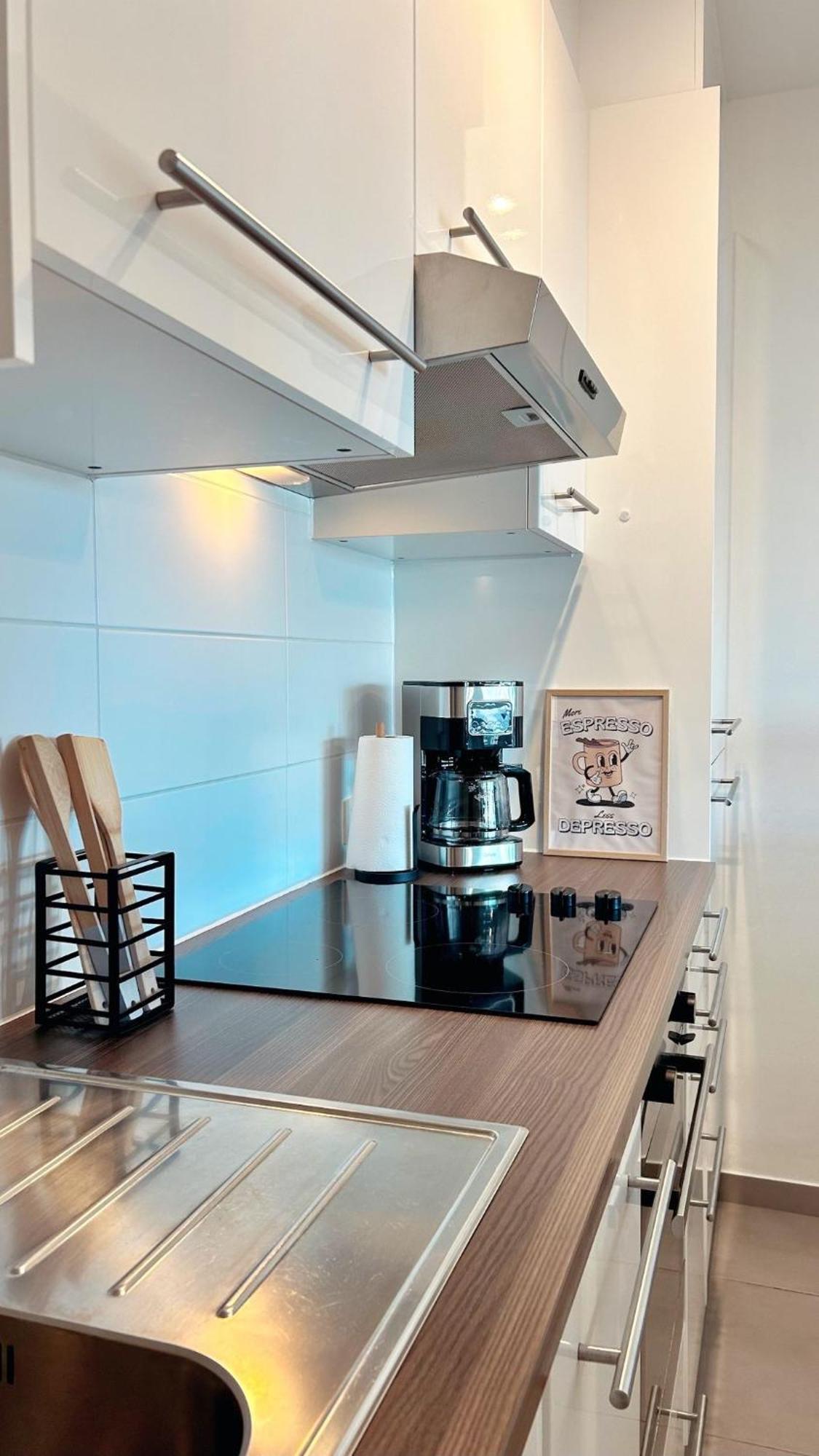 O'Stay Appartement Oostende Met Parking 50M Van Zeedijk Exterior photo
